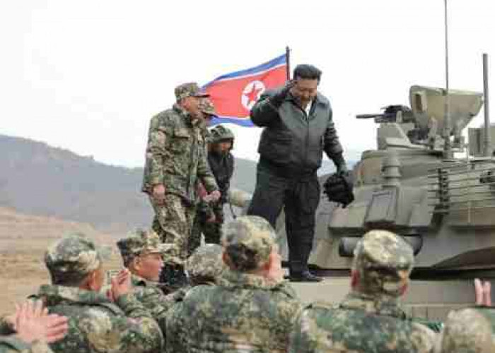 Miliki MBT Anyar, Kim Jong Un Tes Drive  Tank Generasi Terbaru Korea Utara