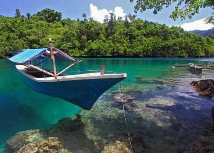 Menyelusuri Keindahan Pulau Ternate, Destinasi Wisata yang Mempesona