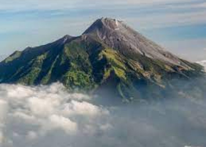 Tempat Paling Sakral di Pulau Jawa,5 Gunung ini Jadi Tempat Persembahan 