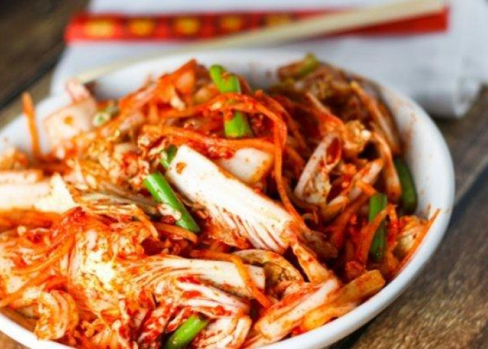 Udah Pernah Coba Makan Kimchi Belum? Ternyata Makanan Khas Korea ini Miliki Manfaat Baik untuk Kesehatan Loh 