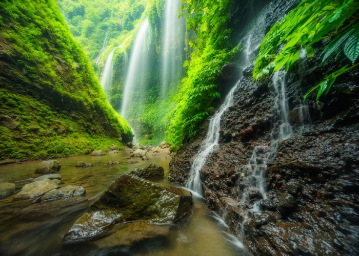 Menapaki Keindahan Alam Jawa Timur, Air Terjun Umbulan Probolonggo Cocok Jadi Tujuan Untuk Healing!