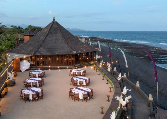 Cocok Untuk Bulan Madu, Inilah 5 Rekomendasi Pantai Terbaik di Bali yang Tawarkan Keindahan Mempesona