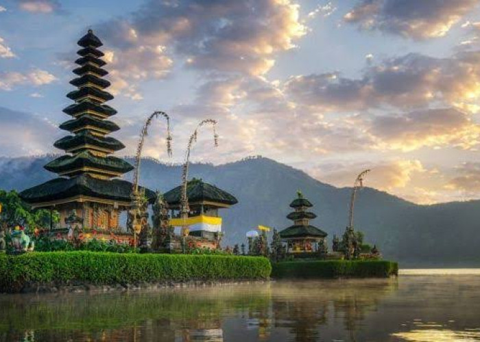 Wajib Dikunjungi, Ini 7 Sejarah Wisata di Bali! Salahsatunya Kejayaan Wisata Budaya dan Tradisional