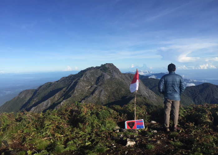 Eksplorasi Gunung Binaiya, Mengenal Track Pendakian Seven Summit Maluku yang Mempesona