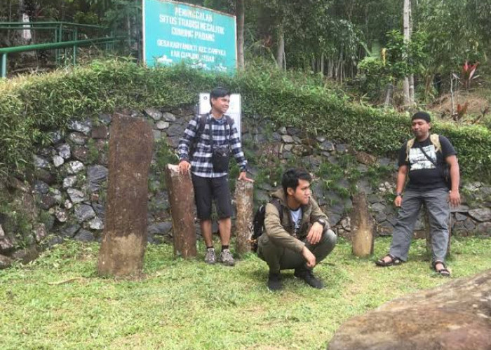 Wow Kaget, Benarkah Ini Asal-usul Batu Macan Gunung Padang? Yuk Simak Ini Penjelasanya
