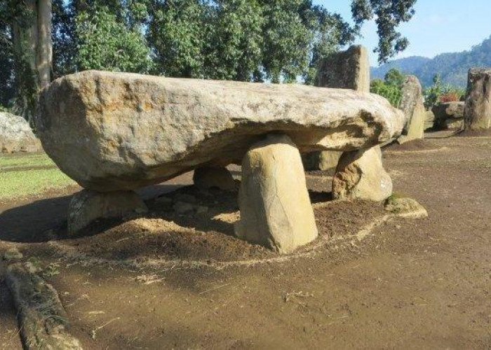 Benarkah Sebagai Rumah Manusia Zaman Megalitikum Kuno? Situs Di Lampung Ini Telah Berusia Ribuan Tahun