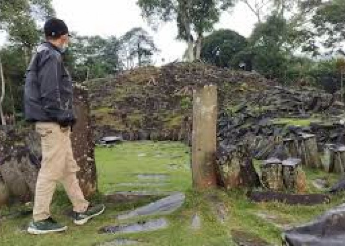 Berusia 13 Hingga 23 Ribu Tahun, Para Arkeolog Temukan Logam Mulia di Gunung Padang di Kedalaman 11 Meter 