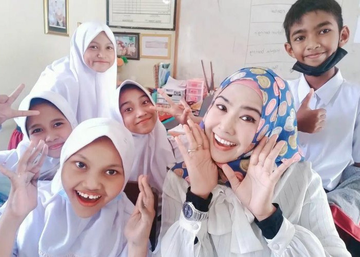 Berikan Skill Tenaga Pendidik SLB