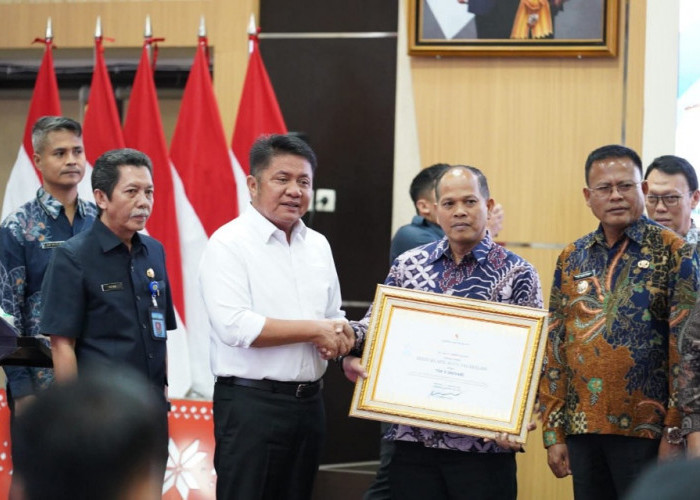 Disdukcapil Pagar Alam Terima 2 Penghargaan Inovasi Pelayanan Publik Tingkat Provinsi Sumsel