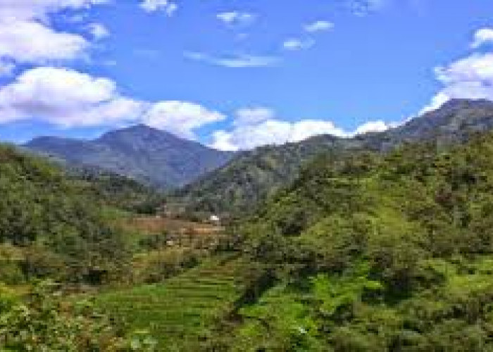 Gunung Muria, Mengungkap Legenda Bangsa Lemuria, dan Air Tiga Rasa di Jawa Tengah
