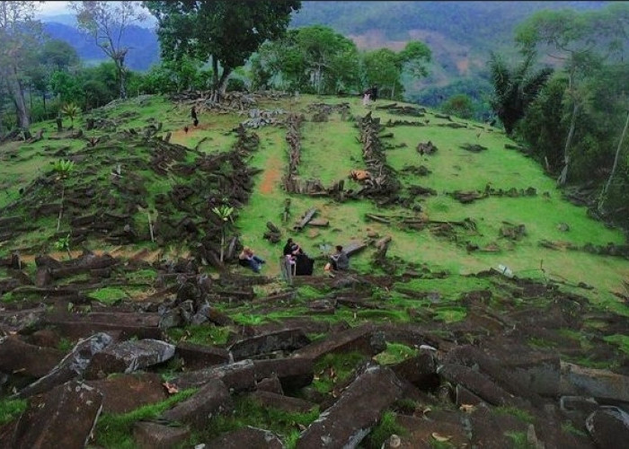 Keajaiban Tersembunyi Gunung Padang, Membongkar Misteri Purba yang Menggetarkan Dunia