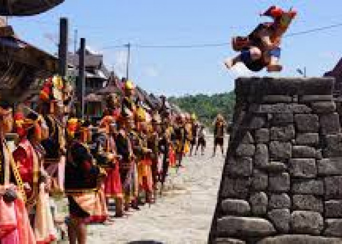 Ritual Rambu Solo, Pemakaman Megah Suku Toraja yang Penuh Makna