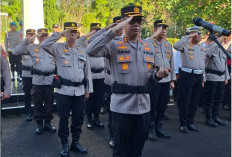 48 Personel Polda Sumsel Diganjar Penghargaan, Kapolda : Ini Loyalitas dan Kontribusi Nyata Melayani Masyaraka