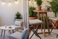 Balkon Mini Ala Kafe Kecil, Solusi Nongkrong Nyaman Tanpa Keluar Rumah!