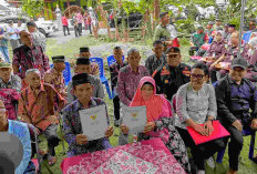 Setelah Proses Panjang, Sertipikat Tanah Mbah Tupon Akhirnya Kembali ke Pemilik Sah