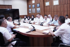 Asisten III Terima Audiensi Forum Guru Honorer 