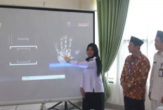Wawako Hj Bertha Lounching Inovasi SAPA UMAT