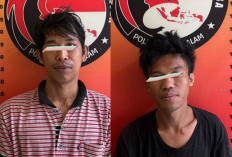 Digerebek Usai Magrib, Kedua Pengedar Ini Simpan 12 Paket Sabu
