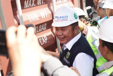 Sultan Muda Sumsel Tembus Pasar Dunia, Herman Deru Lepas Ekspor Perdana Produk Turunan Kelapa dan Lada