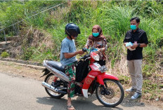 Dinkes Pagar Alam Bagikan Masker, Ali Akbar : Kurangi Resiko Menghirup Polutan Kabut Asap