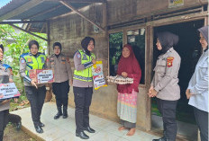 Aksi Polwan Peduli, Polres Pagar Alam Salurkan Sembako Door to Door